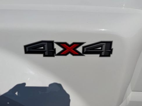 Used 2022 Ford F350 XL w/ Power Equipment Group AWD/4WD image 3