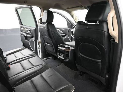 Used 2021 RAM 1500 Laramie AWD/4WD image 21