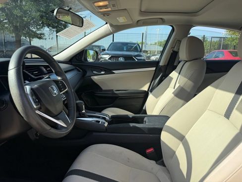 Used 2016 Honda Civic EX image 9