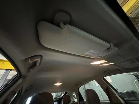 Used 2010 Toyota Prius Two image 31