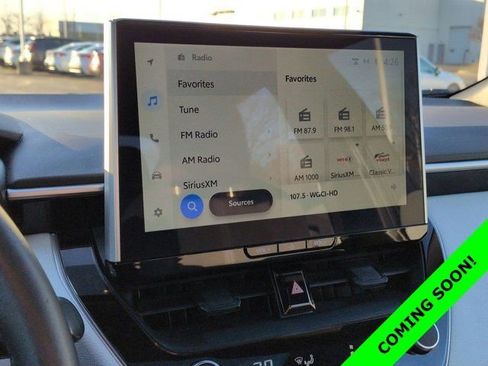 Certified 2025 Toyota Corolla SE w/ SE Premium Package image 12