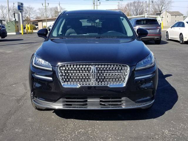 Used 2022 Lincoln Corsair AWD w/ Equipment Group 101A image 2