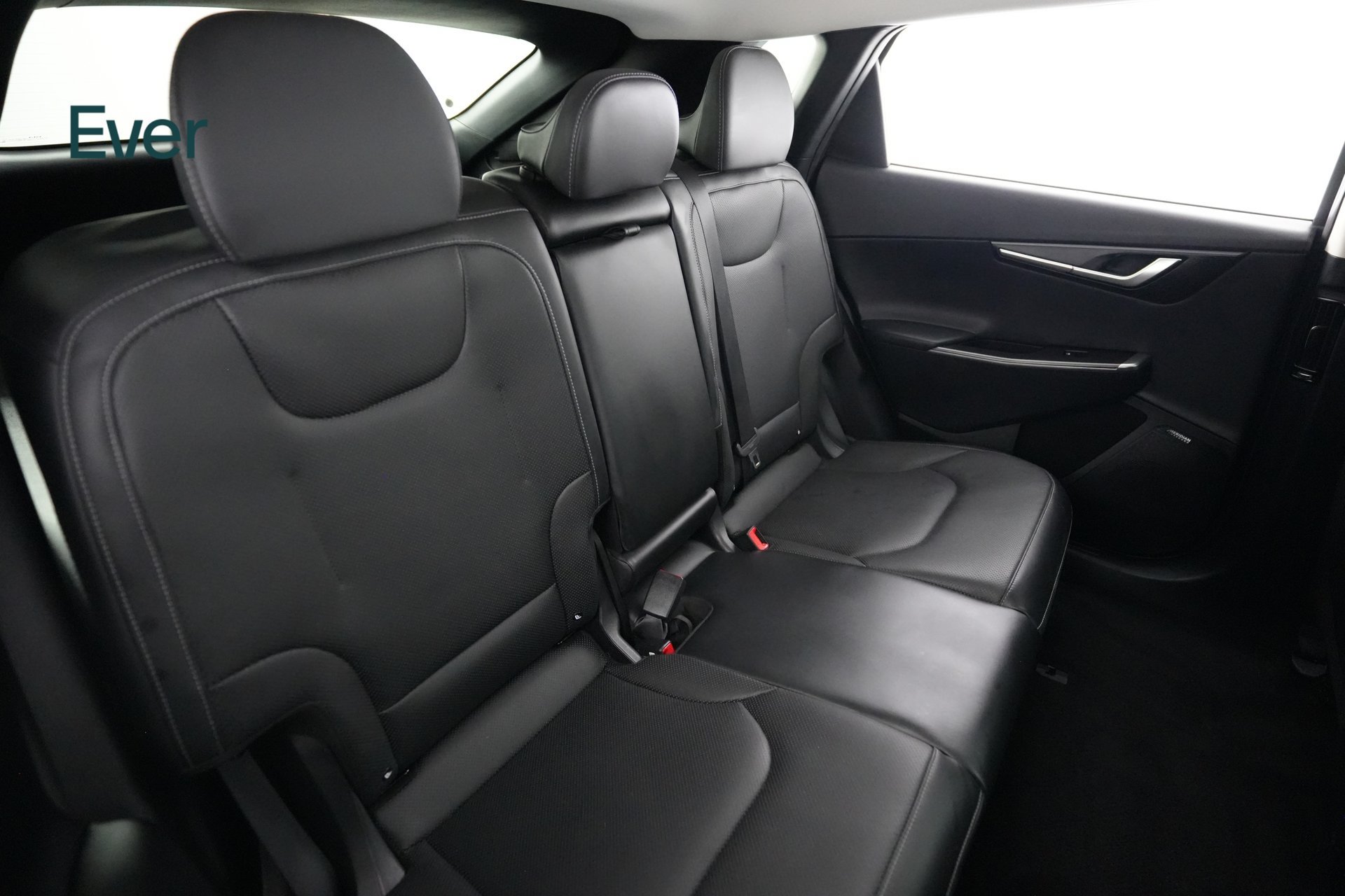 Used 2024 Kia EV6 Wind RWD image 5