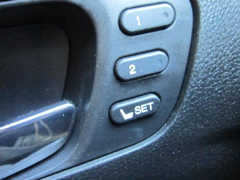 Used 2016 Honda Pilot Touring image 26