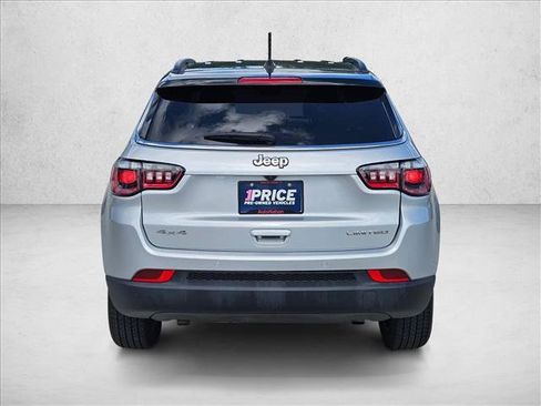 Used 2025 Jeep Compass Limited AWD/4WD image 6