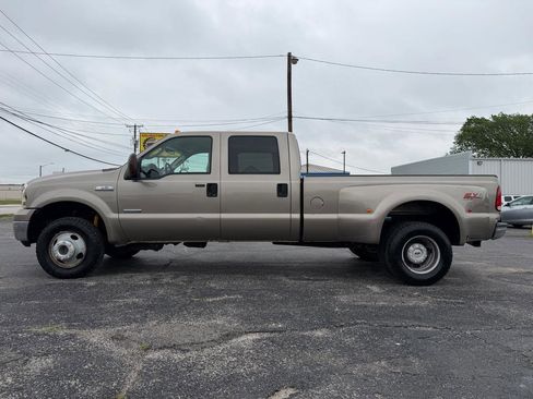 Used 2005 Ford F350 XL AWD/4WD image 9