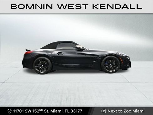 Used 2024 BMW Z4 M40i w/ Premium Package image 26