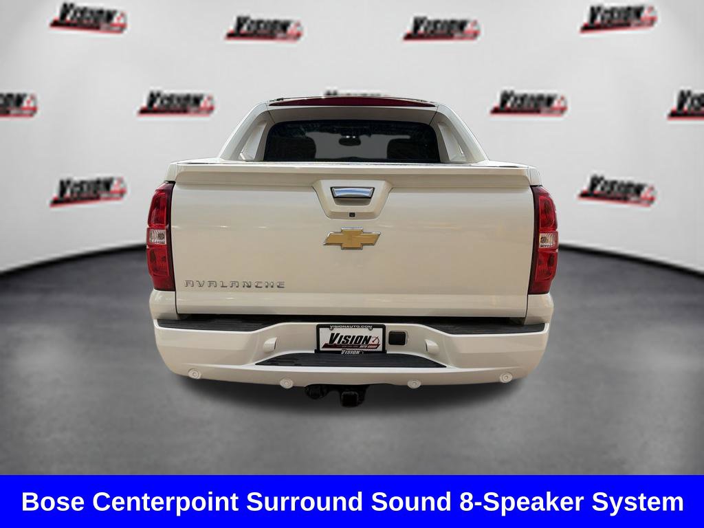 Used 2013 Chevrolet Avalanche LTZ AWD/4WD image 7