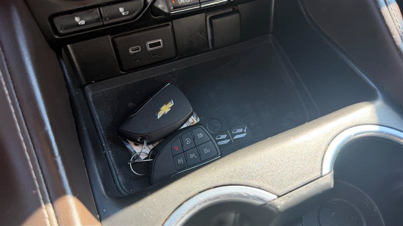 Used 2021 Chevrolet Suburban 4WD Z71 w/ Rear Media and Nav Package image 39