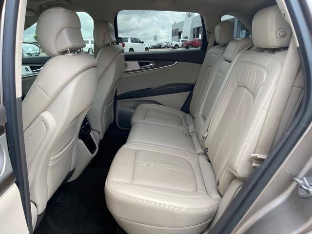 Used 2019 Lincoln Nautilus Reserve w/ Ultimate Package FWD image 18