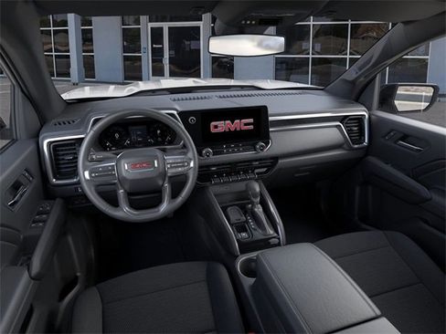 New 2026 GMC Canyon Elevation image 15