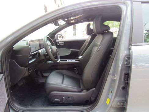 Used 2023 Hyundai Ioniq 6 SEL image 14