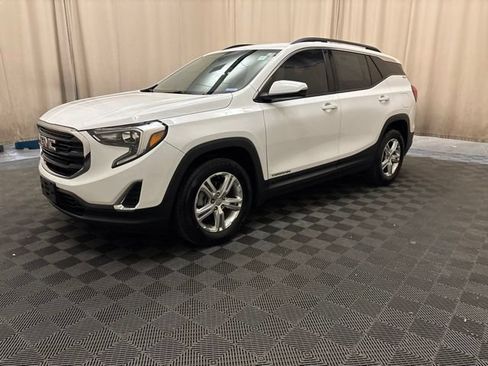 Used 2019 GMC Terrain SLE w/ Driver Convenience Package FWD image 1