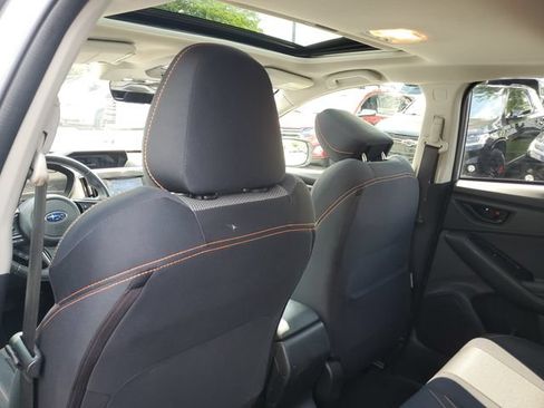 Used 2020 Subaru Crosstrek 2.0i Premium w/ Moonroof Package 2 AWD/4WD image 10