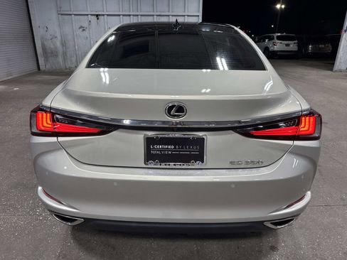 Certified 2023 Lexus ES 350 w/ Premium Package image 4