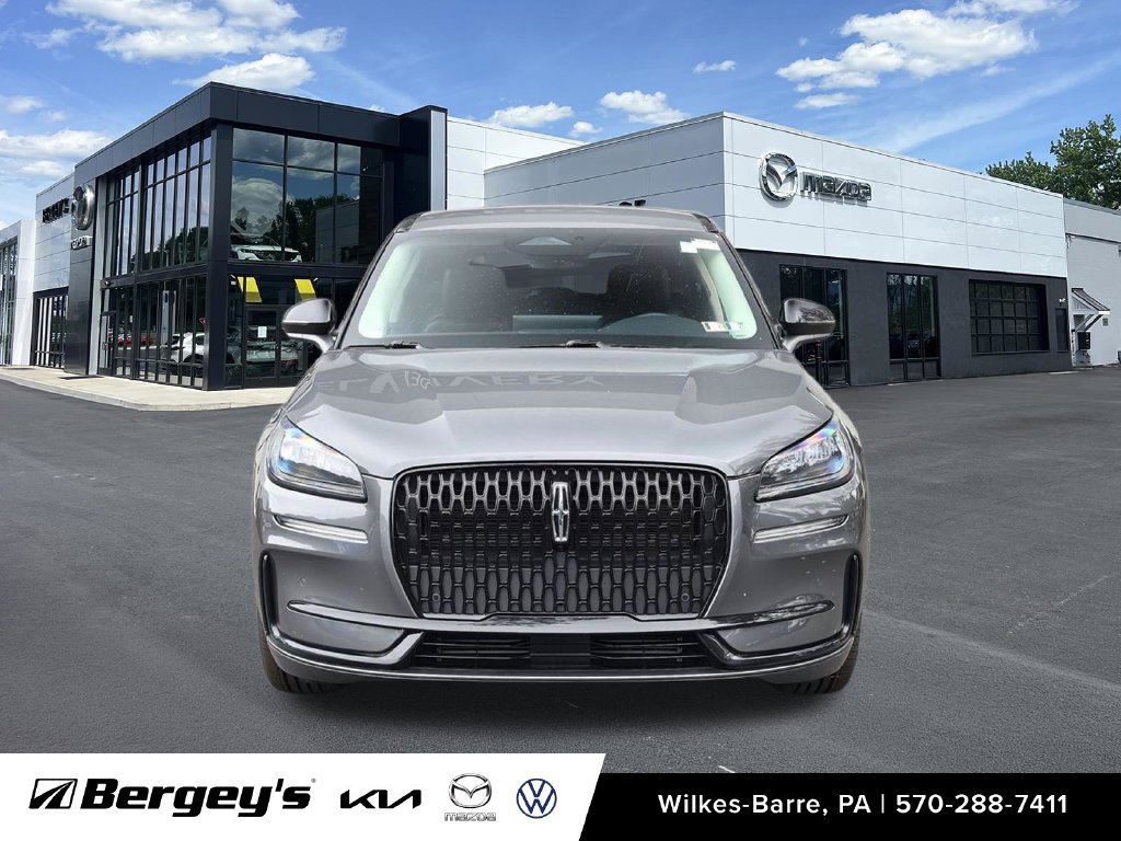 Used 2023 Lincoln Corsair AWD w/ Equipment Group 101A image 12