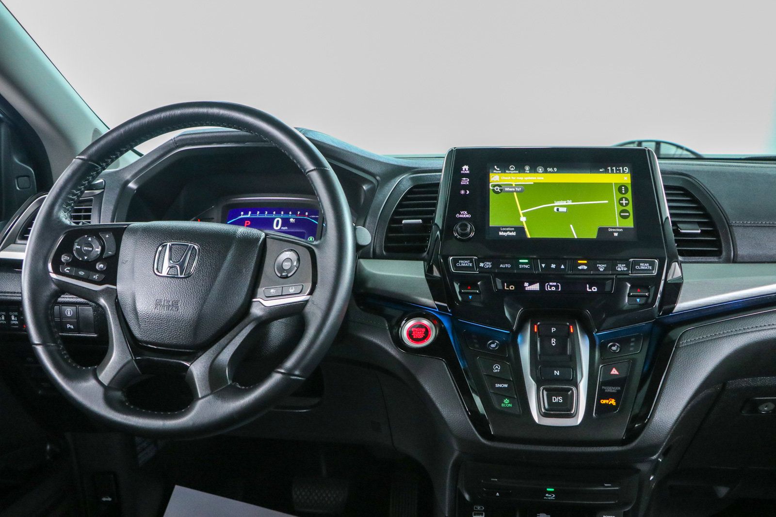 Used 2023 Honda Odyssey Touring image 17