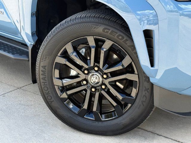 Used 2026 Toyota 4Runner Platinum AWD/4WD image 6