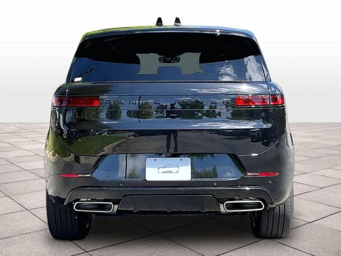 New 2026 Land Rover Range Rover Sport Dynamic SE AWD/4WD image 6