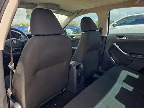Used 2016 Volkswagen Jetta S FWD image 16