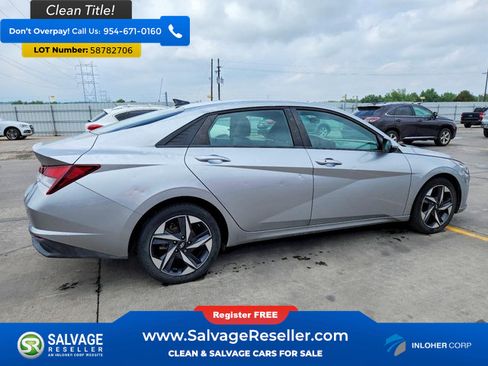 Used 2023 Hyundai Elantra SEL w/ Convenience Package FWD image 4