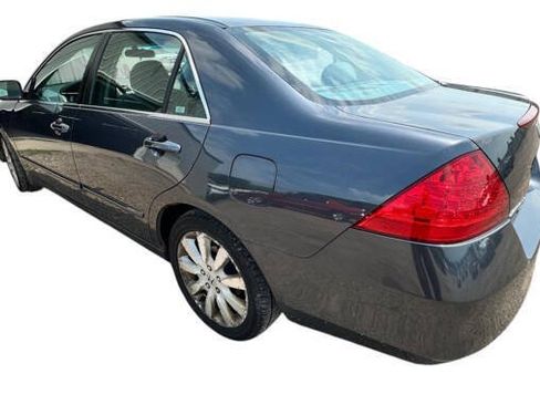 Used 2007 Honda Accord SE image 3