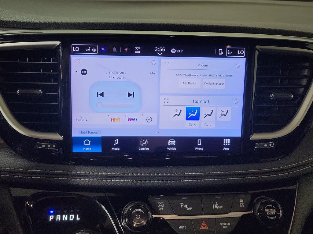 Used 2026 Chrysler Pacifica Select FWD image 19