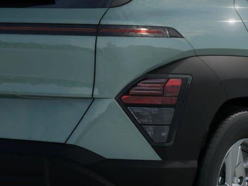 Used 2026 Hyundai Kona SE FWD image 10