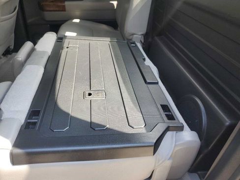 Used 2011 Toyota Tundra Limited w/ Memory Pkg image 30