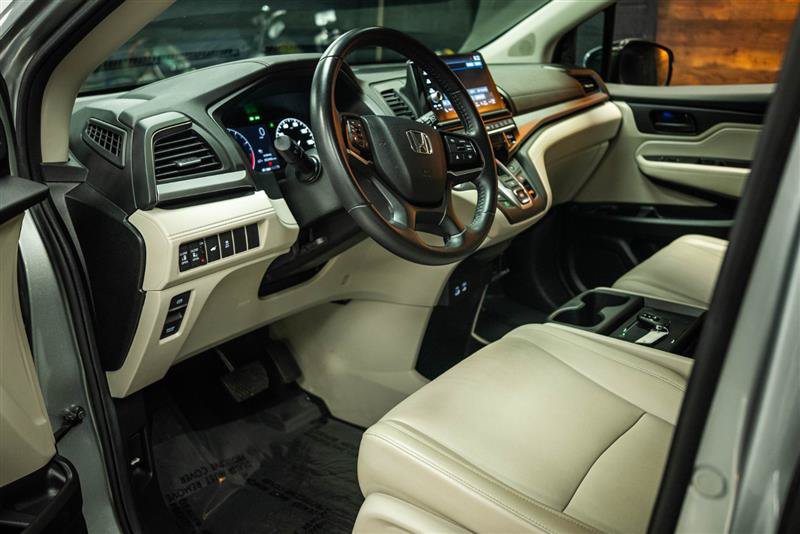 Used 2025 Honda Odyssey EX-L image 9