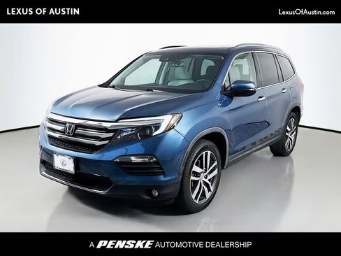 Used 2017 Honda Pilot Elite image 1