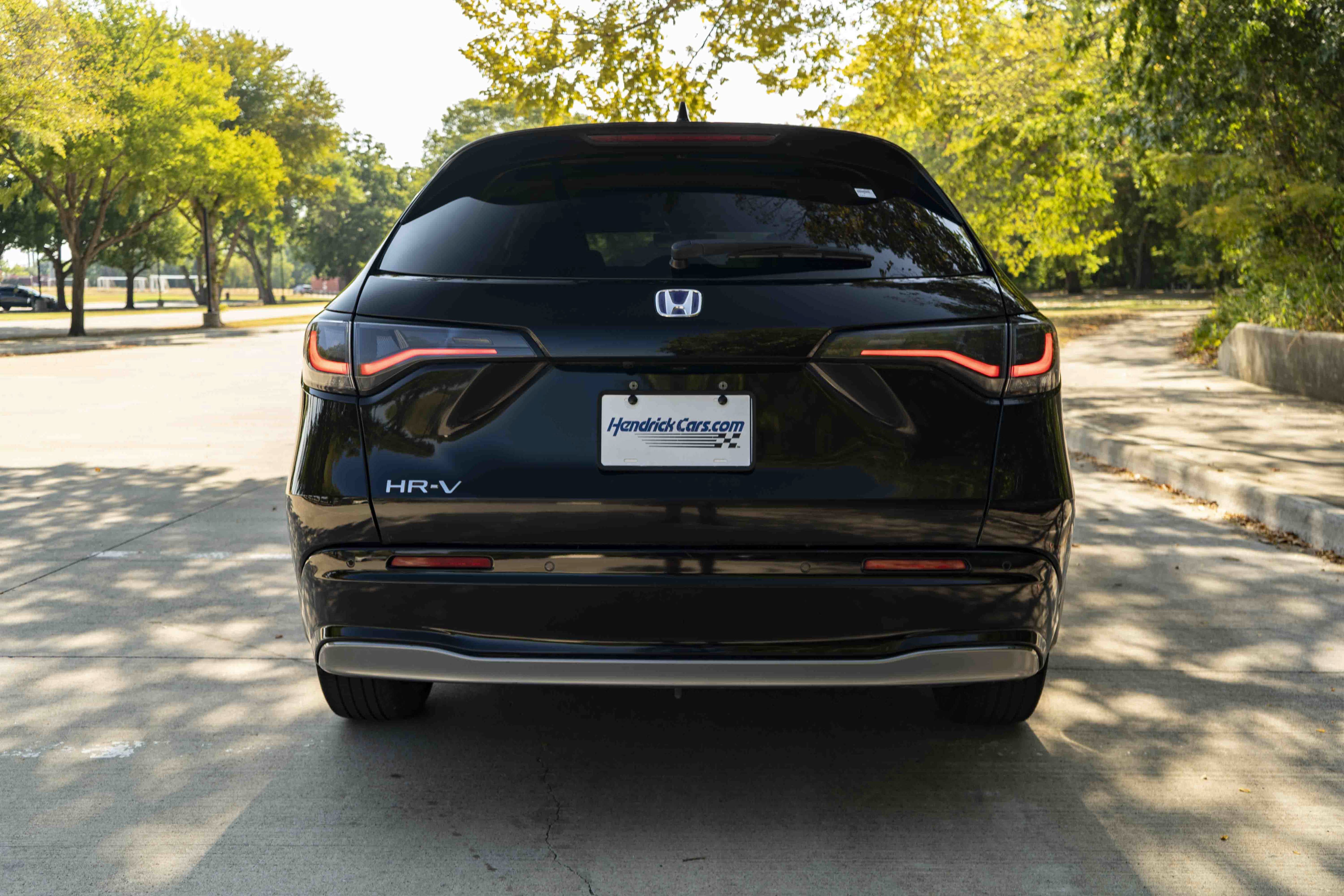 Used 2023 Honda HR-V EX-L image 8