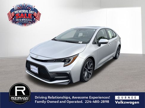 Used 2022 Toyota Corolla XSE FWD image 1