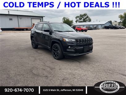 New 2025 Jeep Compass Latitude w/ Sun & Sound Group