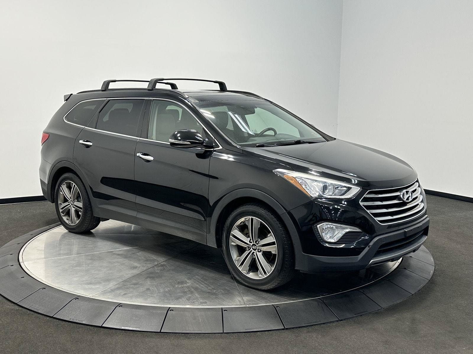 Used 2013 Hyundai Santa Fe Limited w/ Technology Pkg AWD/4WD image 2