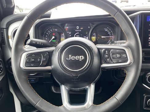 Used 2024 Jeep Wrangler Unlimited Sahara AWD/4WD image 25