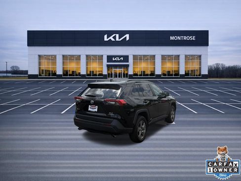 Used 2024 Toyota RAV4 XLE w/ Convenience Package AWD/4WD image 6