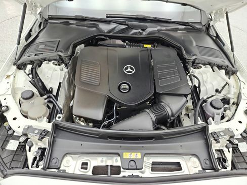 Used 2022 Mercedes-Benz C 300 Sedan image 17