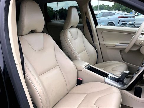 Used 2013 Volvo XC60 3.2 FWD image 8