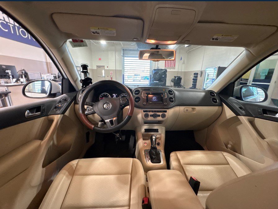 Used 2016 Volkswagen Tiguan S FWD image 5