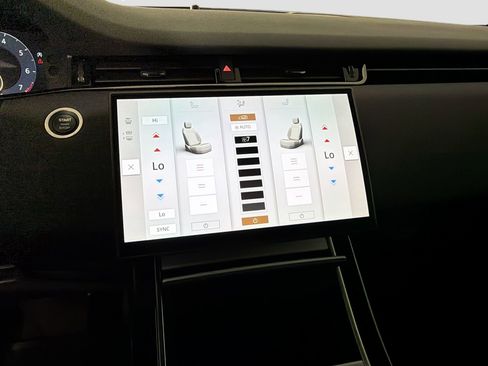 Certified 2025 Land Rover Range Rover Evoque S image 17