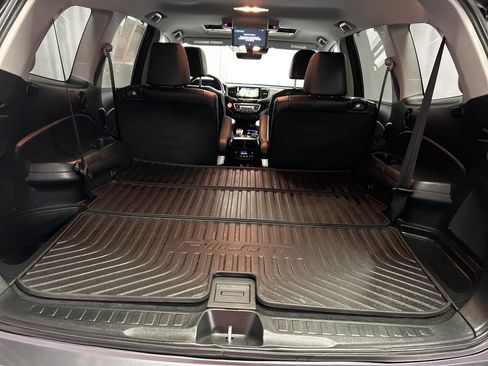 Used 2022 Honda Pilot Touring image 23