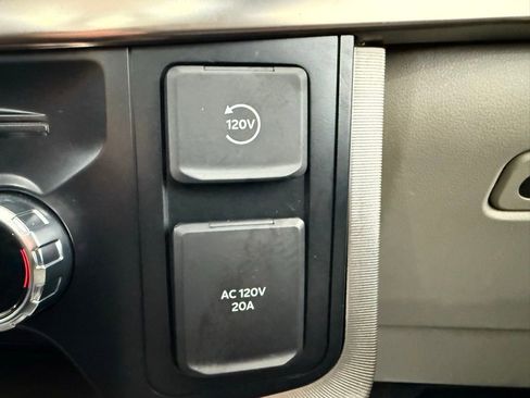 Used 2024 Ford F150 Platinum w/ Equipment Group 703A Plus AWD/4WD image 43