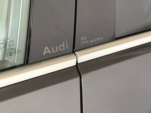 Used 2025 Audi Q5 Premium Plus w/ Premium Plus image 28