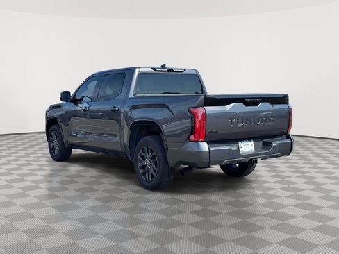 Used 2023 Toyota Tundra Platinum image 5