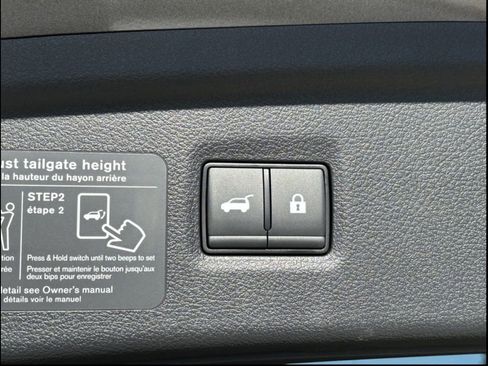 New 2025 INFINITI QX50 Pure image 7