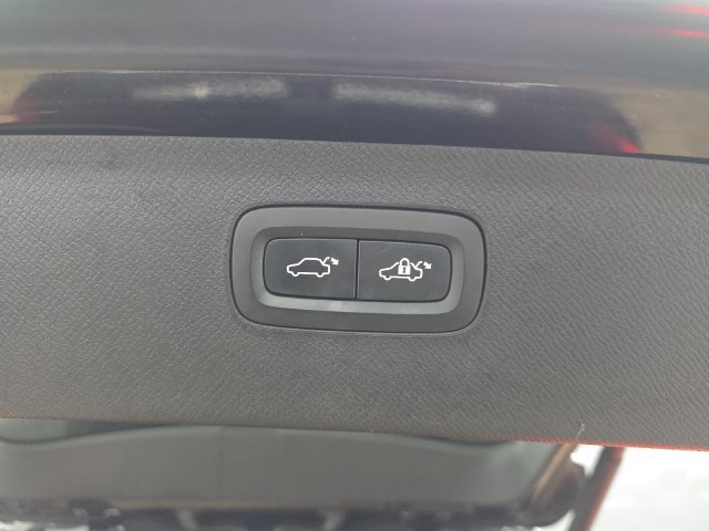 Used 2018 Volvo XC90 T6 Inscription w/ Convenience Package AWD/4WD image 34
