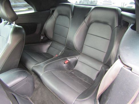 Used 2018 Ford Mustang Premium RWD image 11