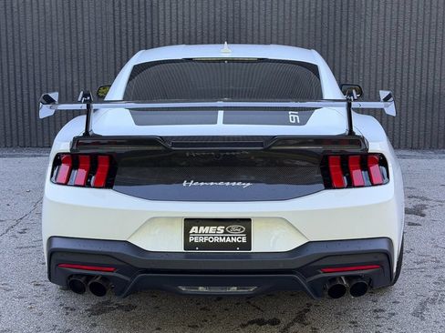 Used 2025 Ford Mustang GT Premium w/ GT Performance Package RWD image 7