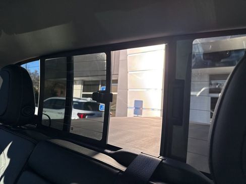 Used 2019 Chevrolet Colorado Z71 image 41